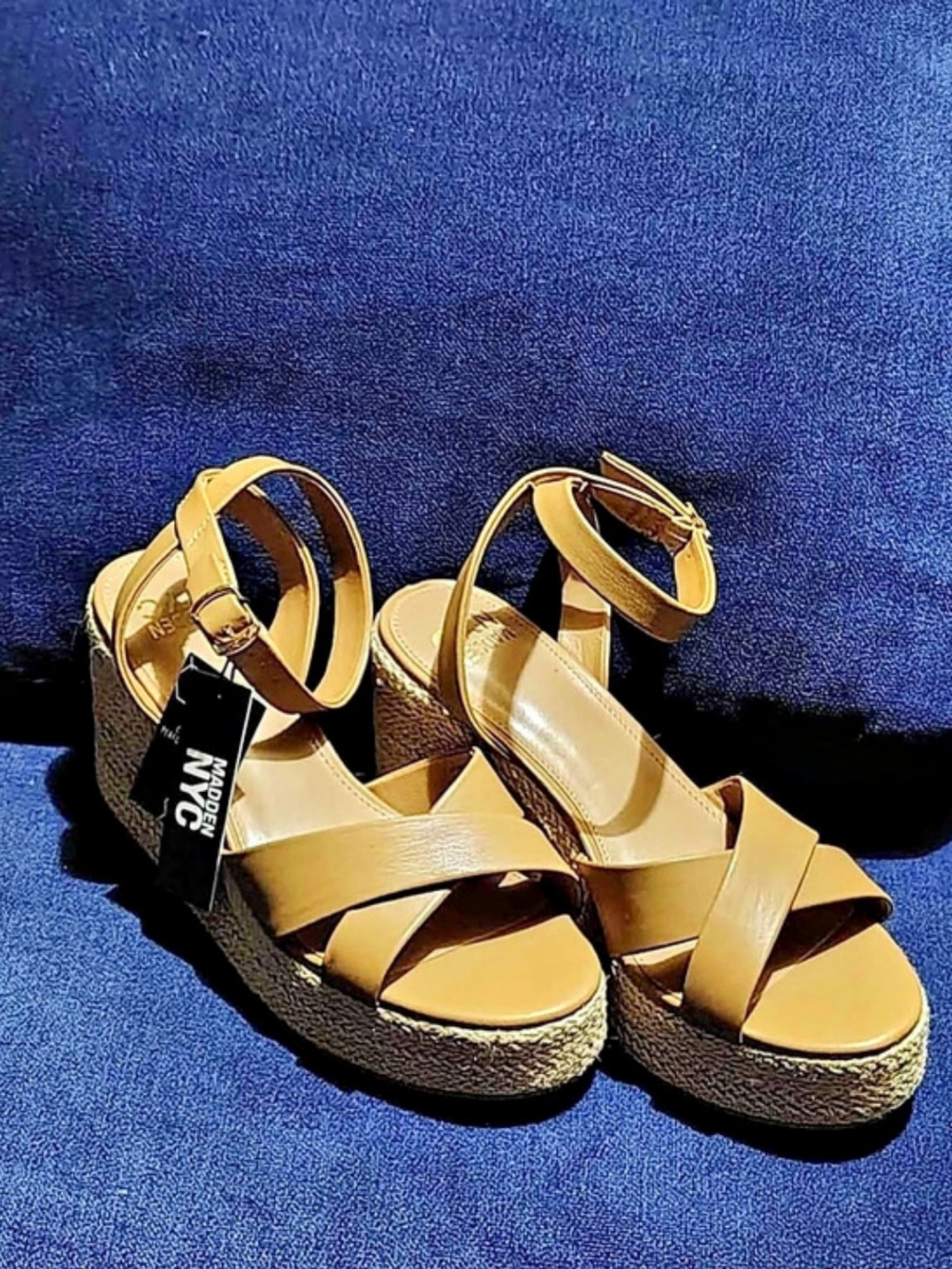 Madden Girl Platform Wedge Sandals in Brown NWT